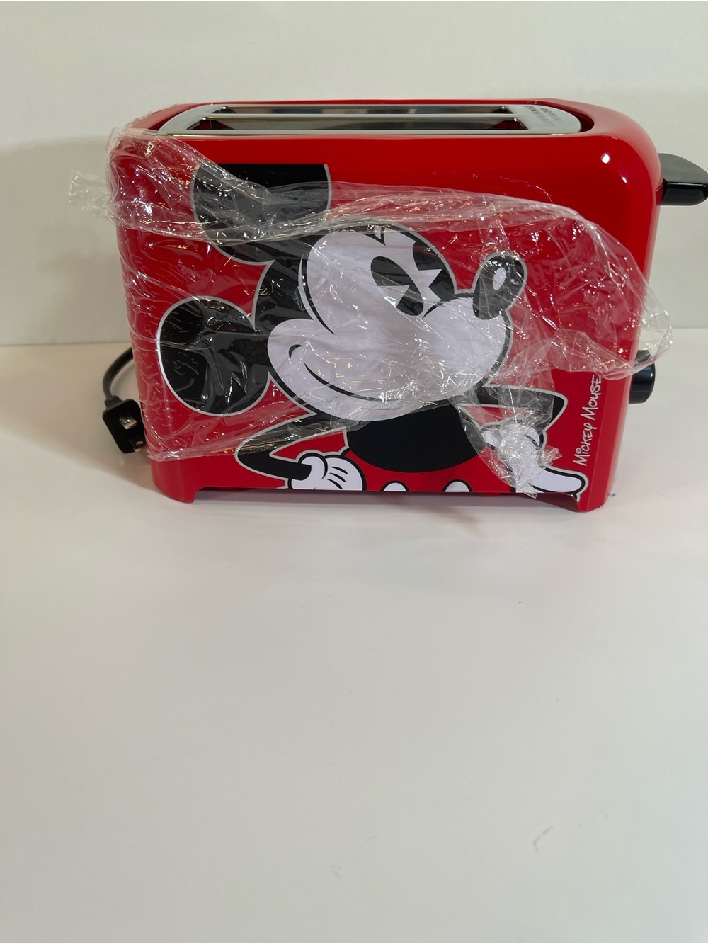 Disney Mickey Mouse Red 2-Slice Toaster - Picture 8 of 10